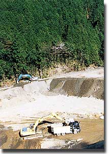 廃川敷を平地にかえる