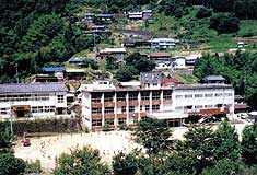 三村小学校