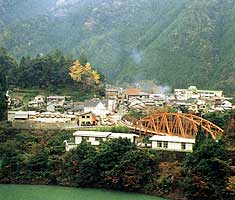 十津川バスセンターふ近