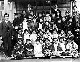 昭和10年上野地じんじょう小学校入学記念写真