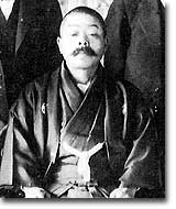 西村　利男