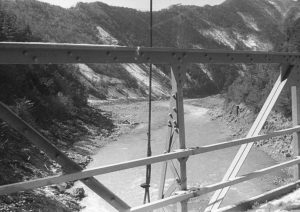 1955c_S001_146_風屋_出会橋