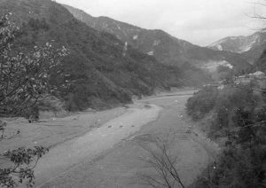 1955c_S001_010_上野地・月谷