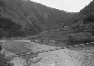 1955c_S001_115_風屋_小山手橋